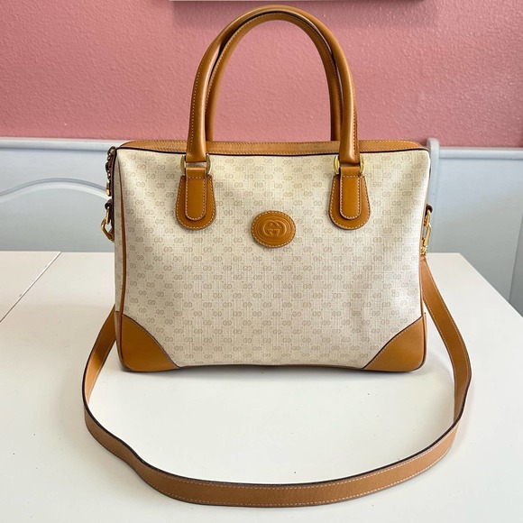 Gucci Cream and Tan Shoulder Bag - Picture 1 of 16